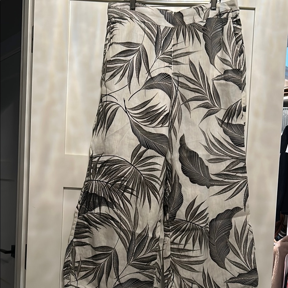 Tropical Leaf Print Wide-Leg Pants